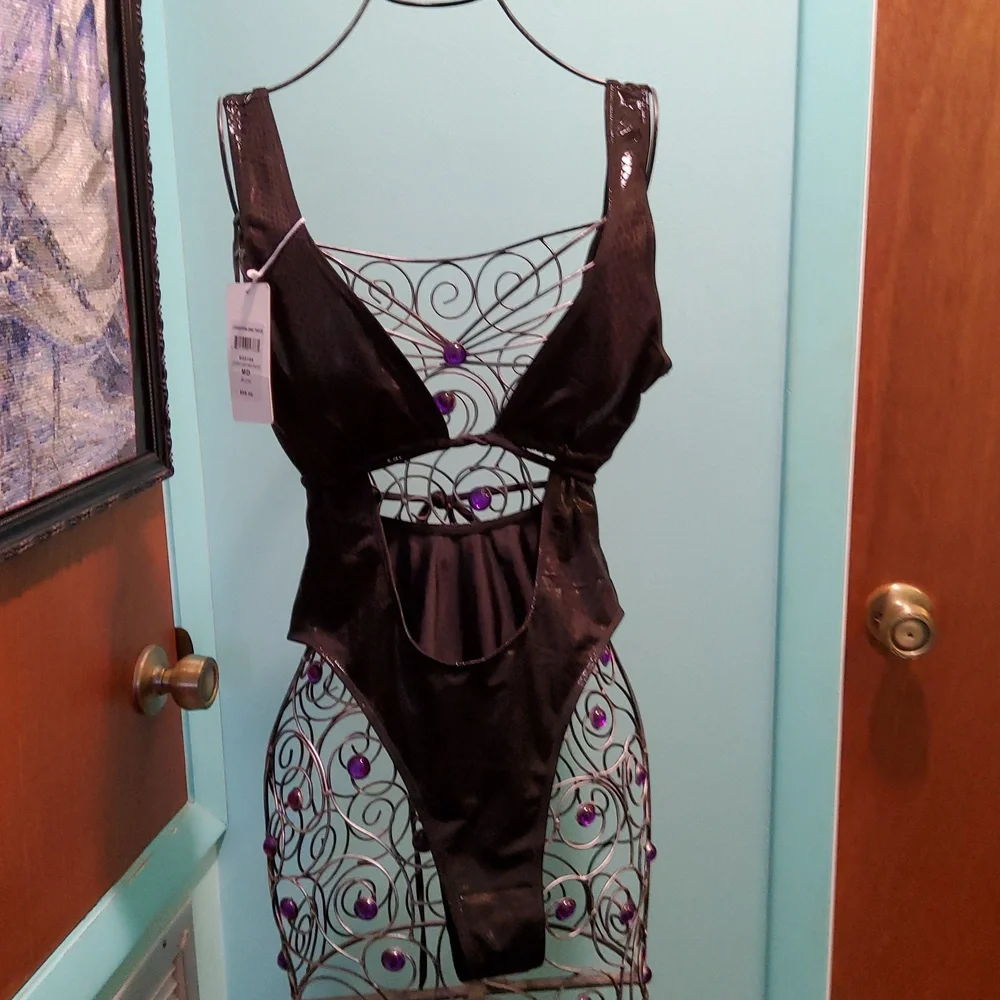1pc String Swim Suit - Picture 1 of 7